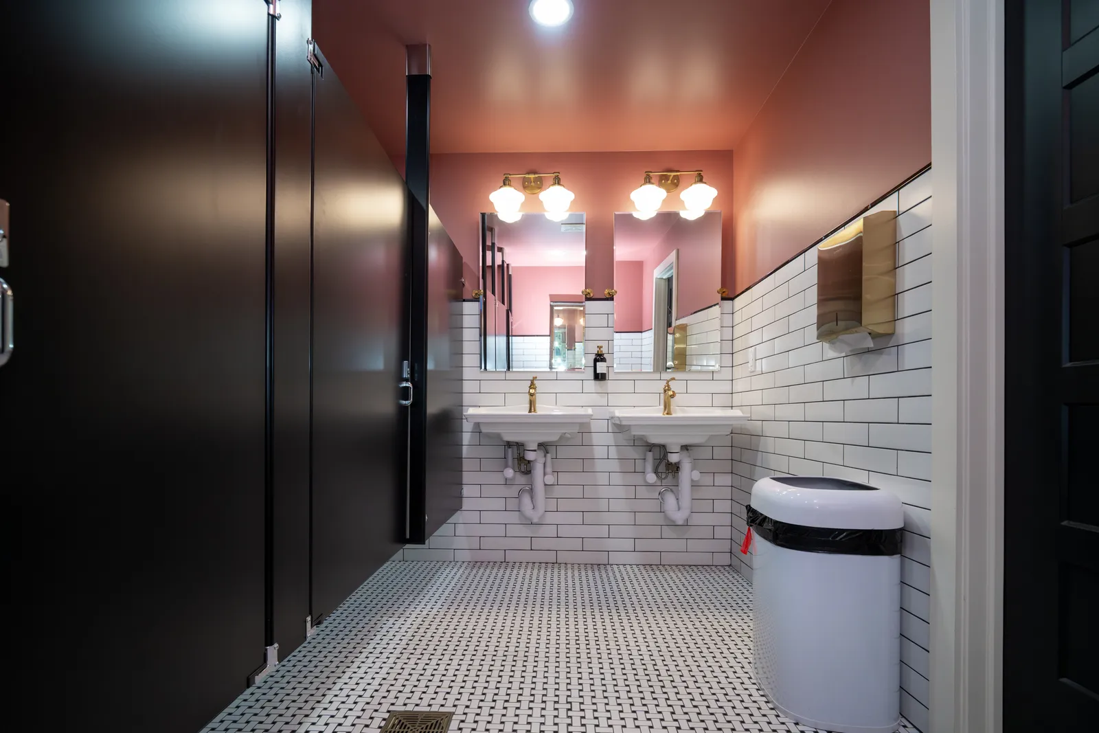 24 Shelby venue interior